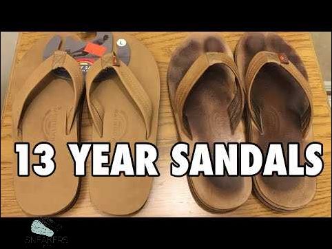 Rinse the flip flops with water to remove any remaining dirt